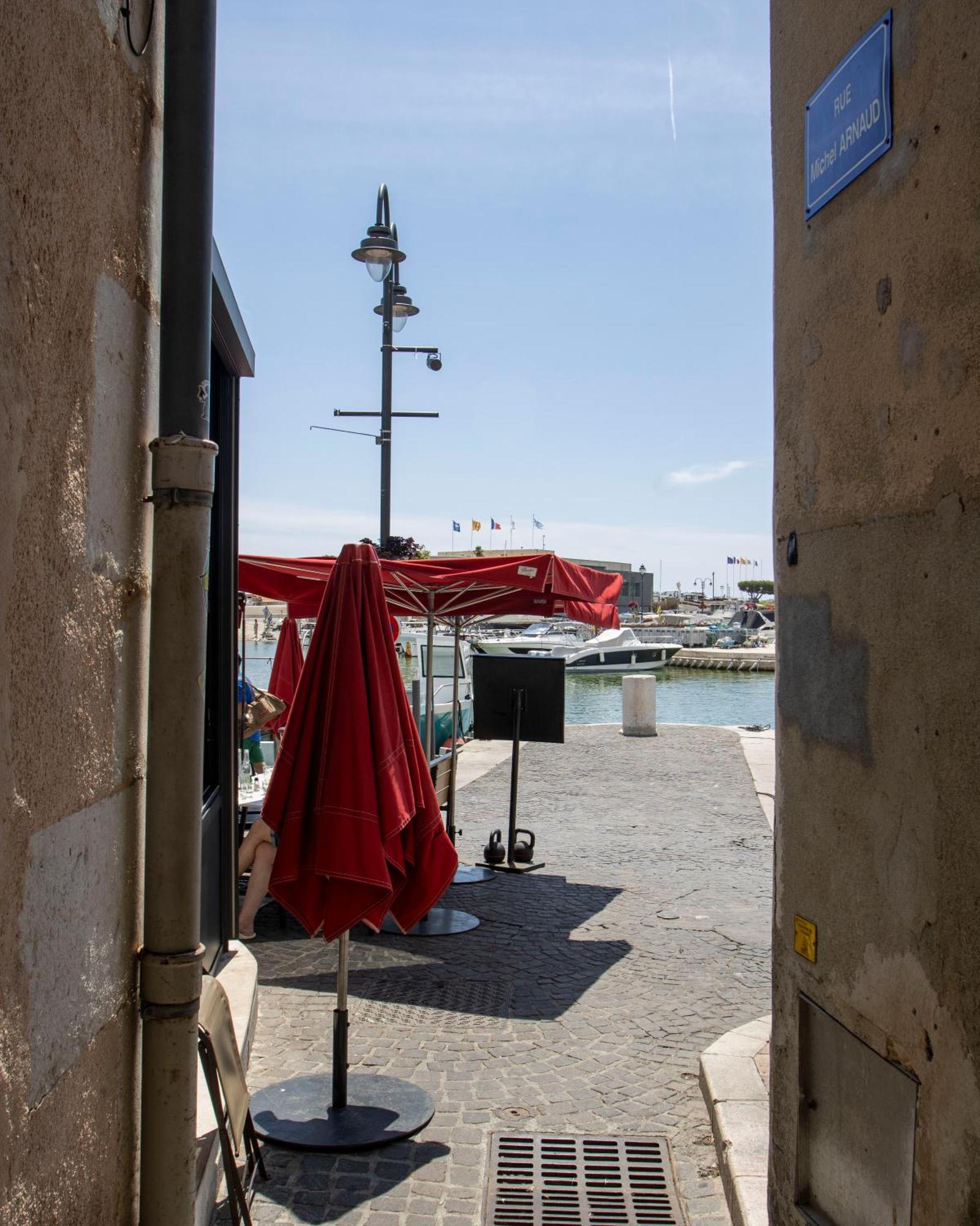 Appart Port Cassis Village Parking Exterior photo