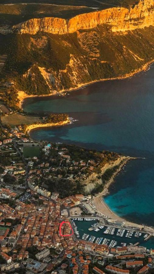 Appart Port Cassis Village Parking Exterior photo